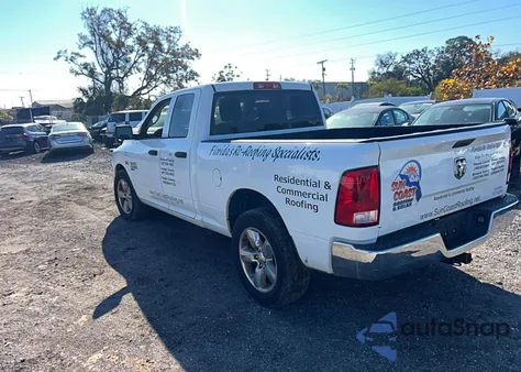 2020 Ram 1500 Classic Tradesman z USA, uszkodzony, nr VIN 1C6RR6FT8LS120923